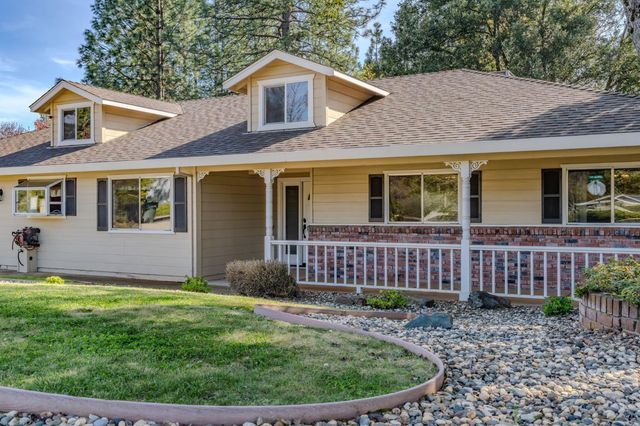 21580 Gayla Dr, Pine Grove, CA 95665