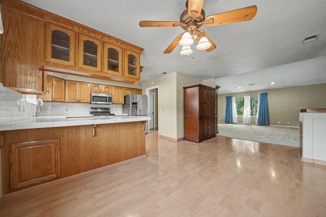 21580 Gayla Dr, Pine Grove, CA 95665