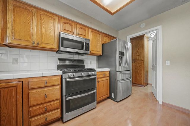 21580 Gayla Dr, Pine Grove, CA 95665