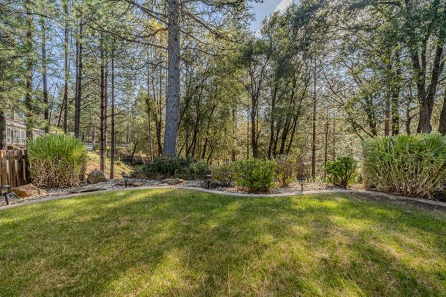 21580 Gayla Dr, Pine Grove, CA 95665