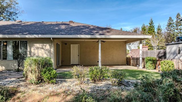 21580 Gayla Dr, Pine Grove, CA 95665