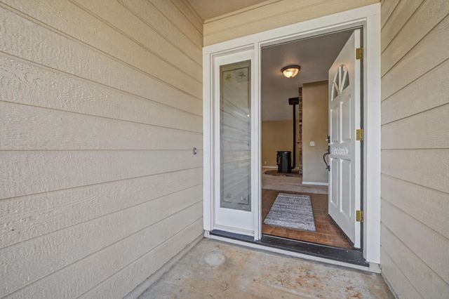 21580 Gayla Dr, Pine Grove, CA 95665