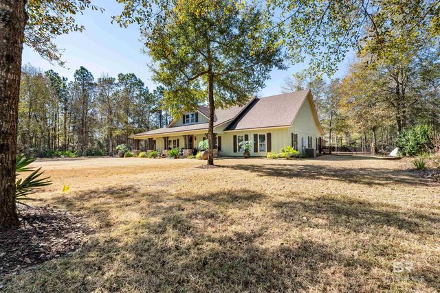 8593 Bay Pines Lane, Foley, AL 36535