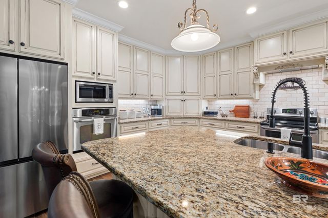 8593 Bay Pines Lane, Foley, AL 36535