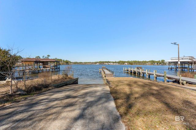 8593 Bay Pines Lane, Foley, AL 36535