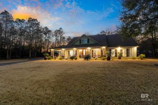 8593 Bay Pines Lane, Foley, AL 36535