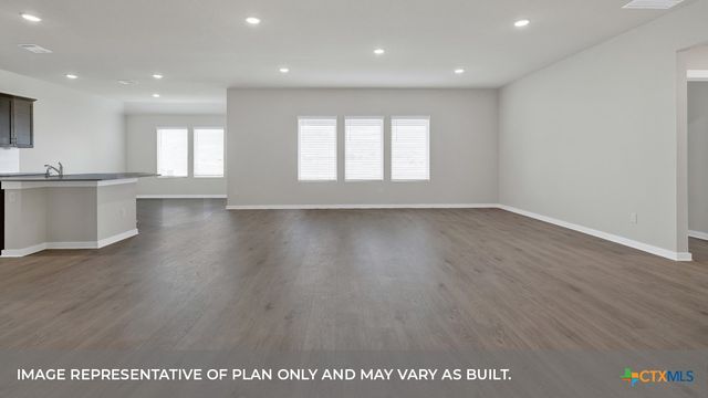 610 RADLEY Road, Lockhart, TX 78644