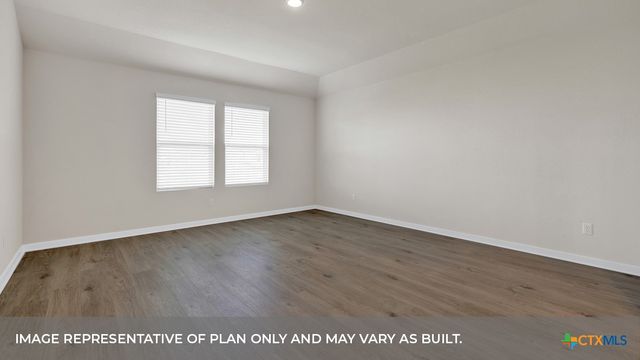 610 RADLEY Road, Lockhart, TX 78644