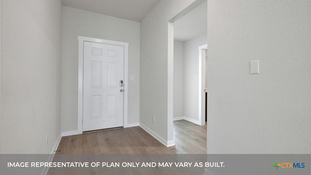610 RADLEY Road, Lockhart, TX 78644