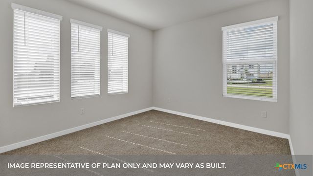 610 RADLEY Road, Lockhart, TX 78644