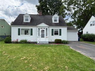 301 Loma Avenue, Syracuse, NY 13208