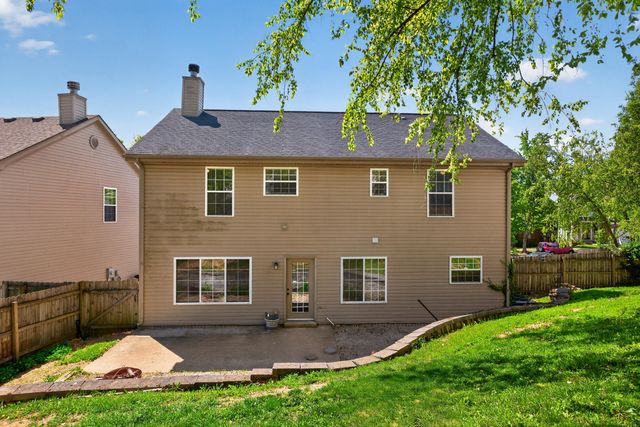 793 Vermillion Peak Pass, Lexington, KY 40515