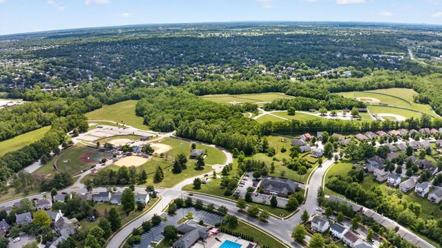 793 Vermillion Peak Pass, Lexington, KY 40515
