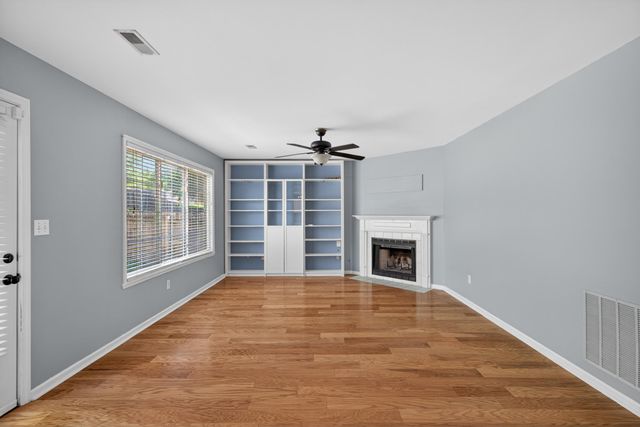 793 Vermillion Peak Pass, Lexington, KY 40515
