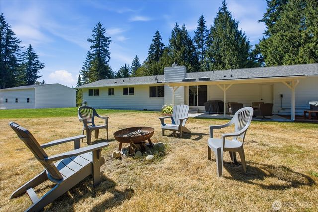 22710 253rd Avenue SE, Maple Valley, WA 98038