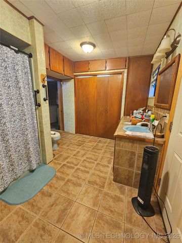 2149 N Delaware Place, Tulsa, OK 74110