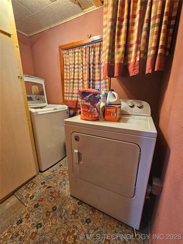 2149 N Delaware Place, Tulsa, OK 74110