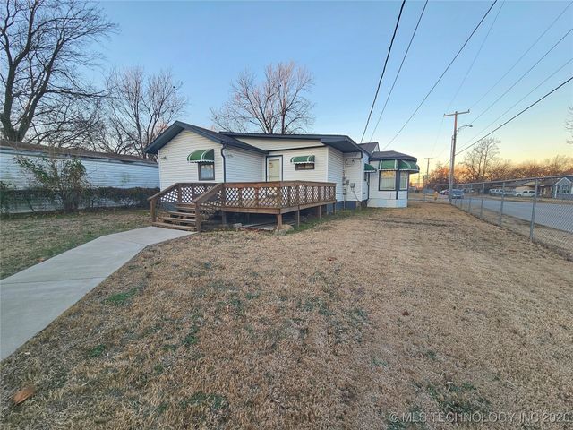 2149 N Delaware Place, Tulsa, OK 74110
