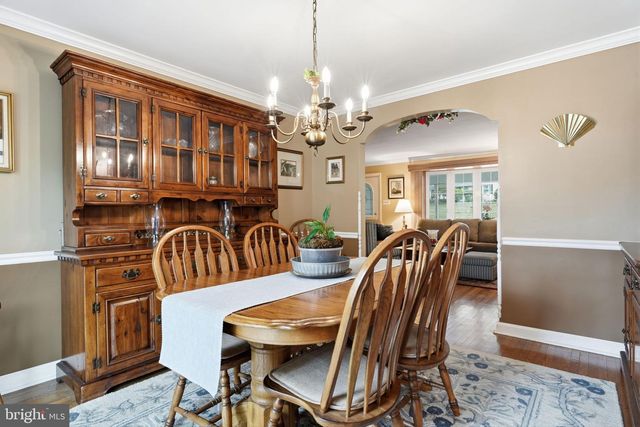 37 BROOKSIDE DR, Feasterville Trevose, PA 19053