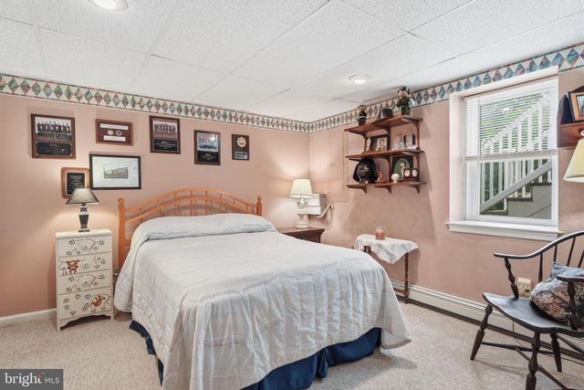 37 BROOKSIDE DR, Feasterville Trevose, PA 19053
