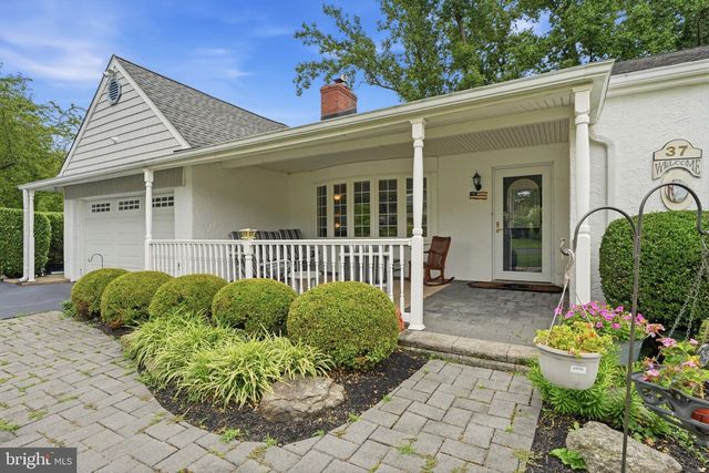 37 BROOKSIDE DR, Feasterville Trevose, PA 19053