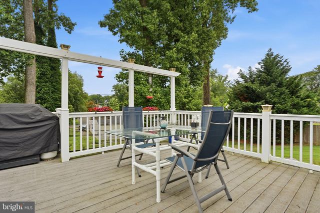 37 BROOKSIDE DR, Feasterville Trevose, PA 19053