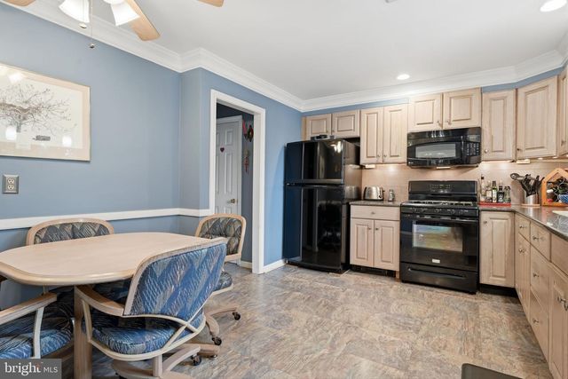 37 BROOKSIDE DR, Feasterville Trevose, PA 19053