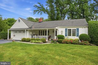 37 BROOKSIDE DR, Feasterville Trevose, PA 19053
