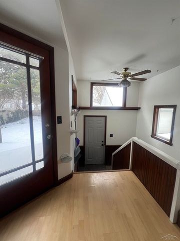 2281 Avon Street, Saginaw, MI 48602