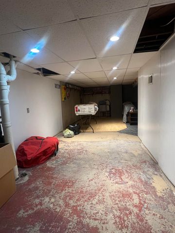 2281 Avon Street, Saginaw, MI 48602