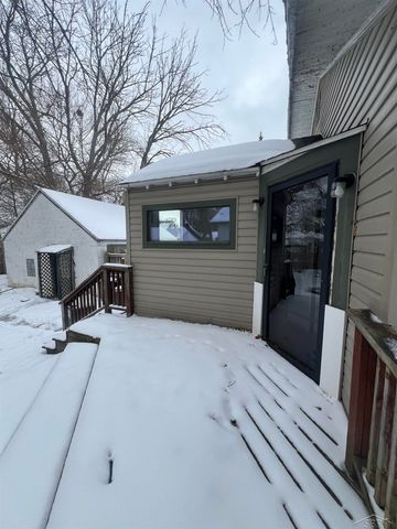 2281 Avon Street, Saginaw, MI 48602