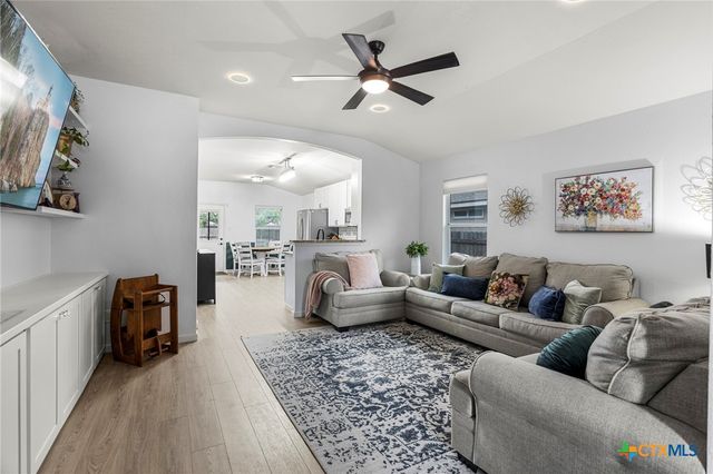 828 Starlight Drive, Temple, TX 76502
