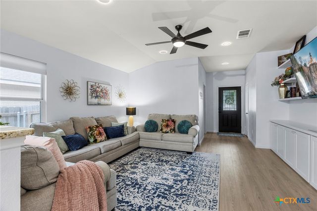828 Starlight Drive, Temple, TX 76502