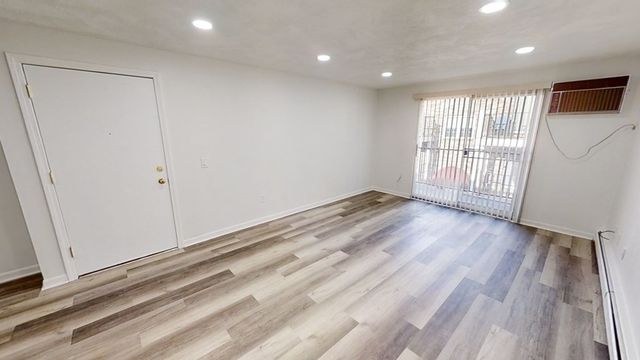 11 Kenmar Drive 24, Billerica, MA 01821