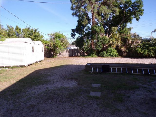5606 87TH AVENUE N, Pinellas Park, FL 33782