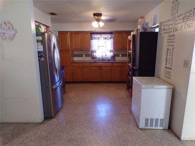 5606 87TH AVENUE N, Pinellas Park, FL 33782