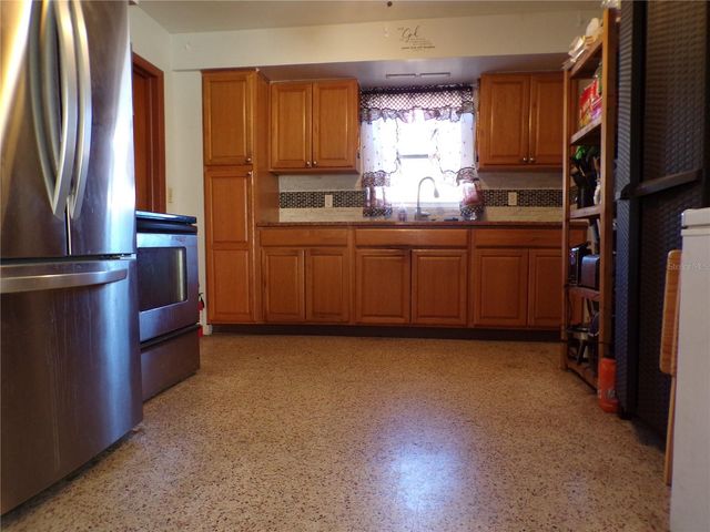5606 87TH AVENUE N, Pinellas Park, FL 33782