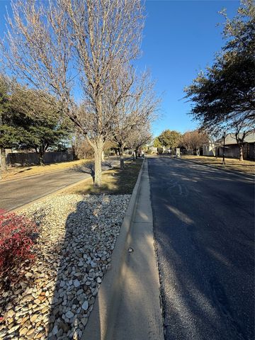 29 North Shore Circle, Waco, TX 76708