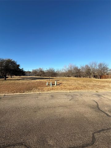 29 North Shore Circle, Waco, TX 76708