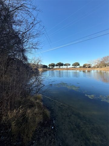 29 North Shore Circle, Waco, TX 76708