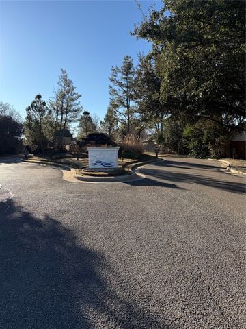 29 North Shore Circle, Waco, TX 76708