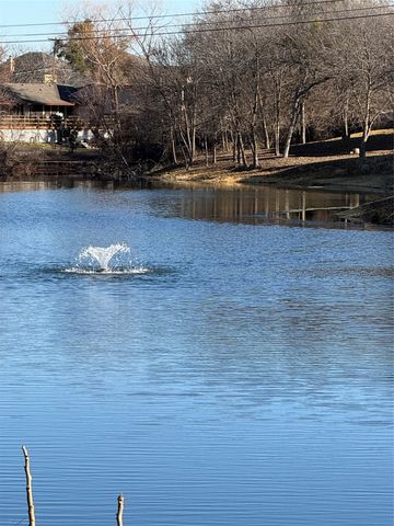 29 North Shore Circle, Waco, TX 76708