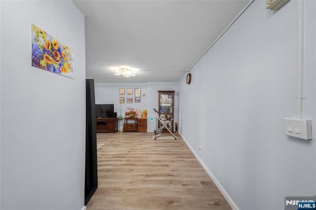 300 Winston L1, Cliffside Park, NJ 07010