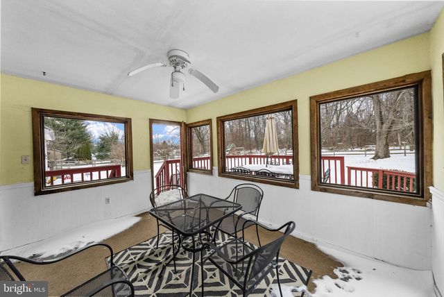 4 BIRCH RUN CT, Ewing, NJ 08628