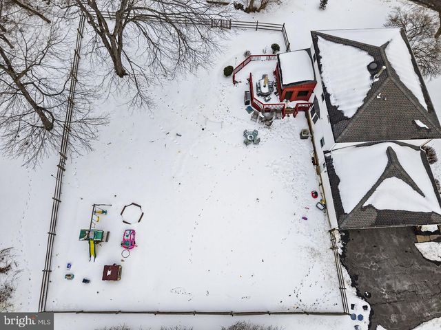 4 BIRCH RUN CT, Ewing, NJ 08628