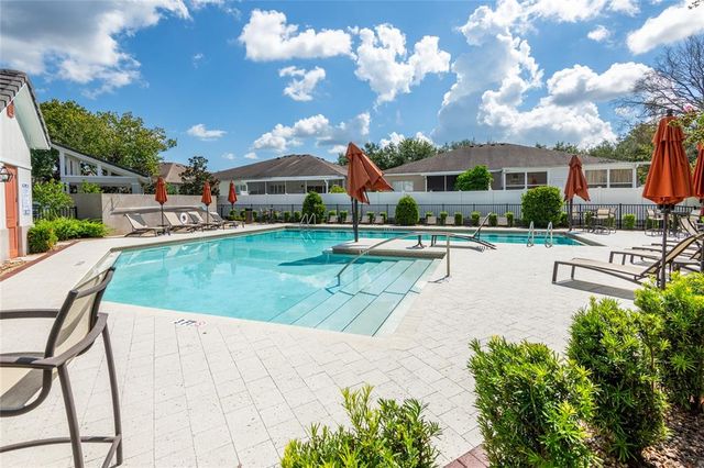 6815 VIA PERLOSO COURT, Tampa, FL 33625