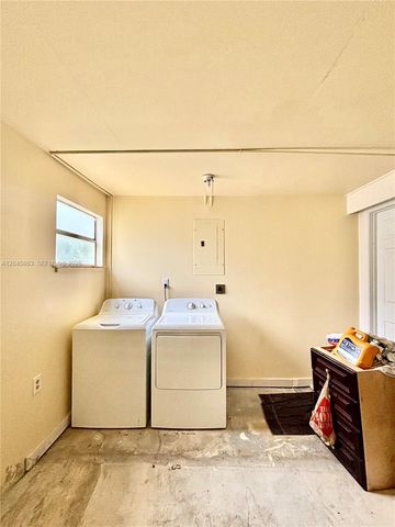 5809 Sullivan Rd, Jupiter, FL 33458