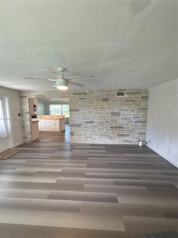 5809 Sullivan Rd, Jupiter, FL 33458