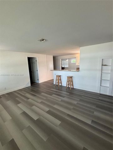 5809 Sullivan Rd, Jupiter, FL 33458