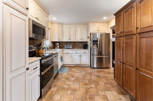 902 Fairfield Avenue, North Augusta, SC 29841